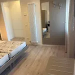 בית אירוח Venice *